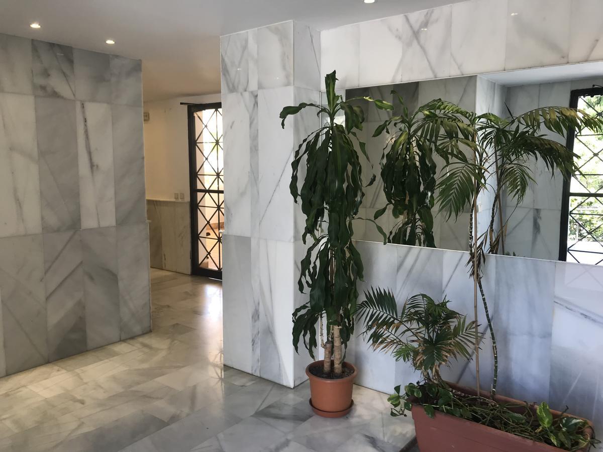 Apartamento Los Nidos Torremolinos Oda fotoğraf