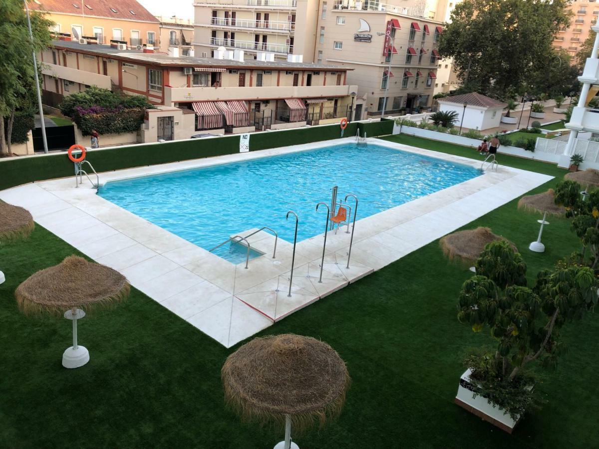 Apartamento Los Nidos Torremolinos Dış mekan fotoğraf